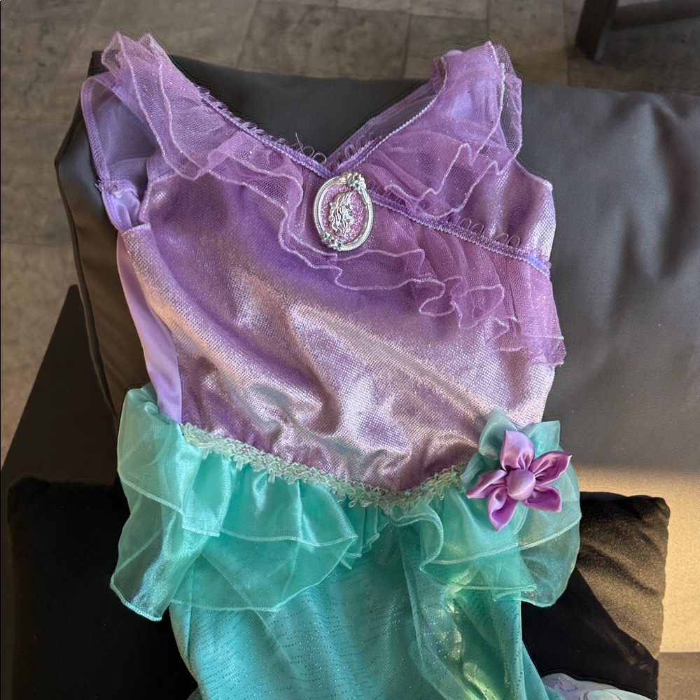 Disney’s Ariel Mermaid Princess Kids Costume - Size 5/6 - Picture 5 of 11